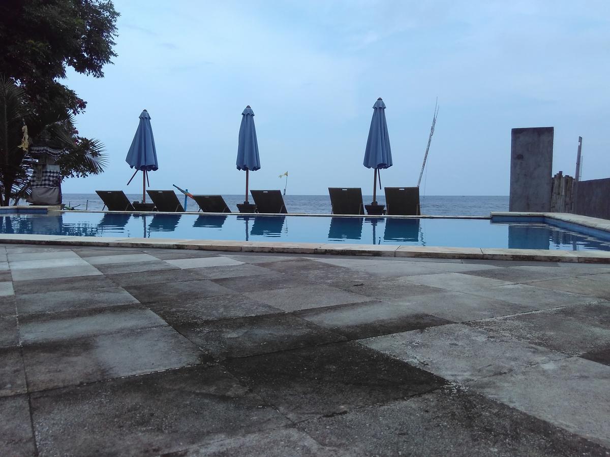 Manik Garam Boutique Villa Amed Екстериор снимка